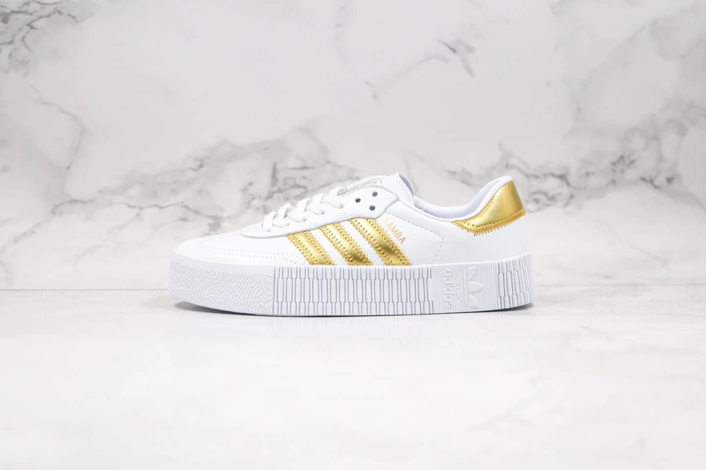 阿迪达斯Adidas Originals Samba Rose W纯原版本三叶草桑巴系列白金色松糕鞋原盒原标 货号:EE4681