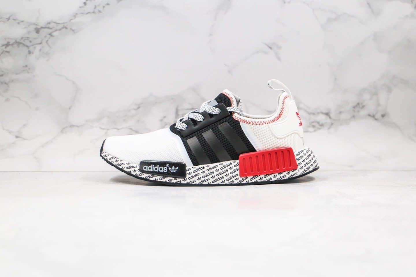阿迪达斯Adidas NMD R1纯原版本爆米花跑鞋NMD白黑红色3M反光自行车主题原厂真爆大底 货号:FV7848