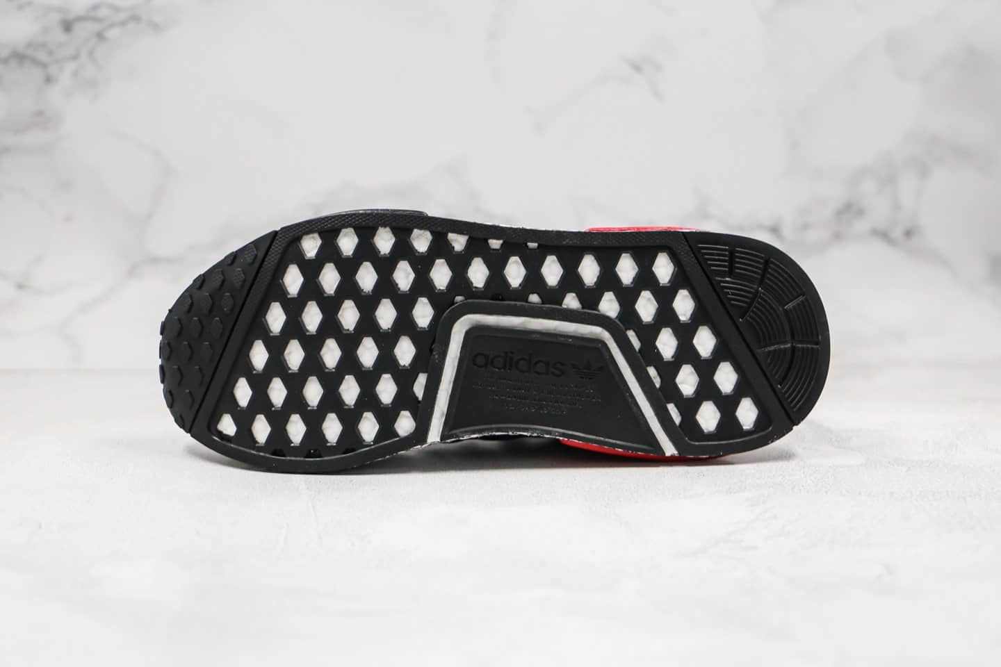 阿迪达斯Adidas NMD R1纯原版本爆米花跑鞋NMD白黑红色3M反光自行车主题原厂真爆大底 货号:FV7848