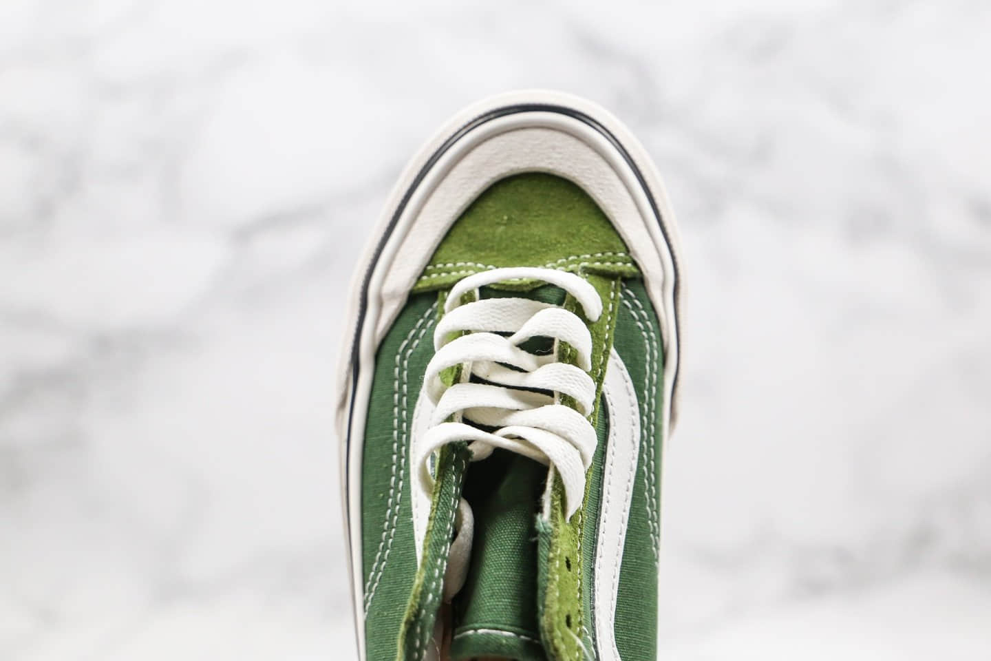 万斯Vans Style 36 Decon SF公司级版本低帮半月包头牛油果小樱桃配色原厂硫化大底 货号:VN0A3MVLYTL