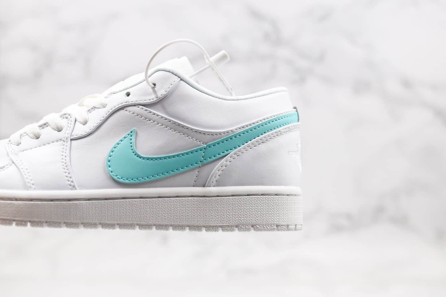 乔丹Air Jordan 1 Low WHIE MULTI纯原版本低帮AJ1纯白鸳鸯四色彩勾原档案数据开发内置气垫模块 货号:CW7033-100