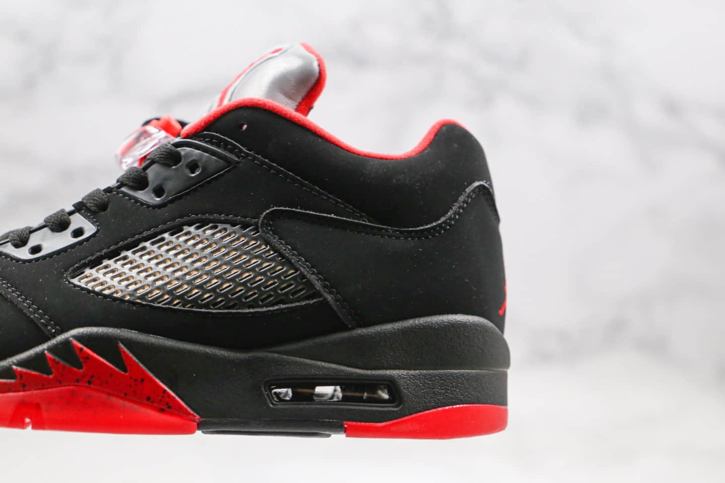 乔丹Air Jordan 5 Low Alternate 90纯原版本低帮AJ5公牛队黑红色内置气垫原厂鞋面材质 货号:819171-001