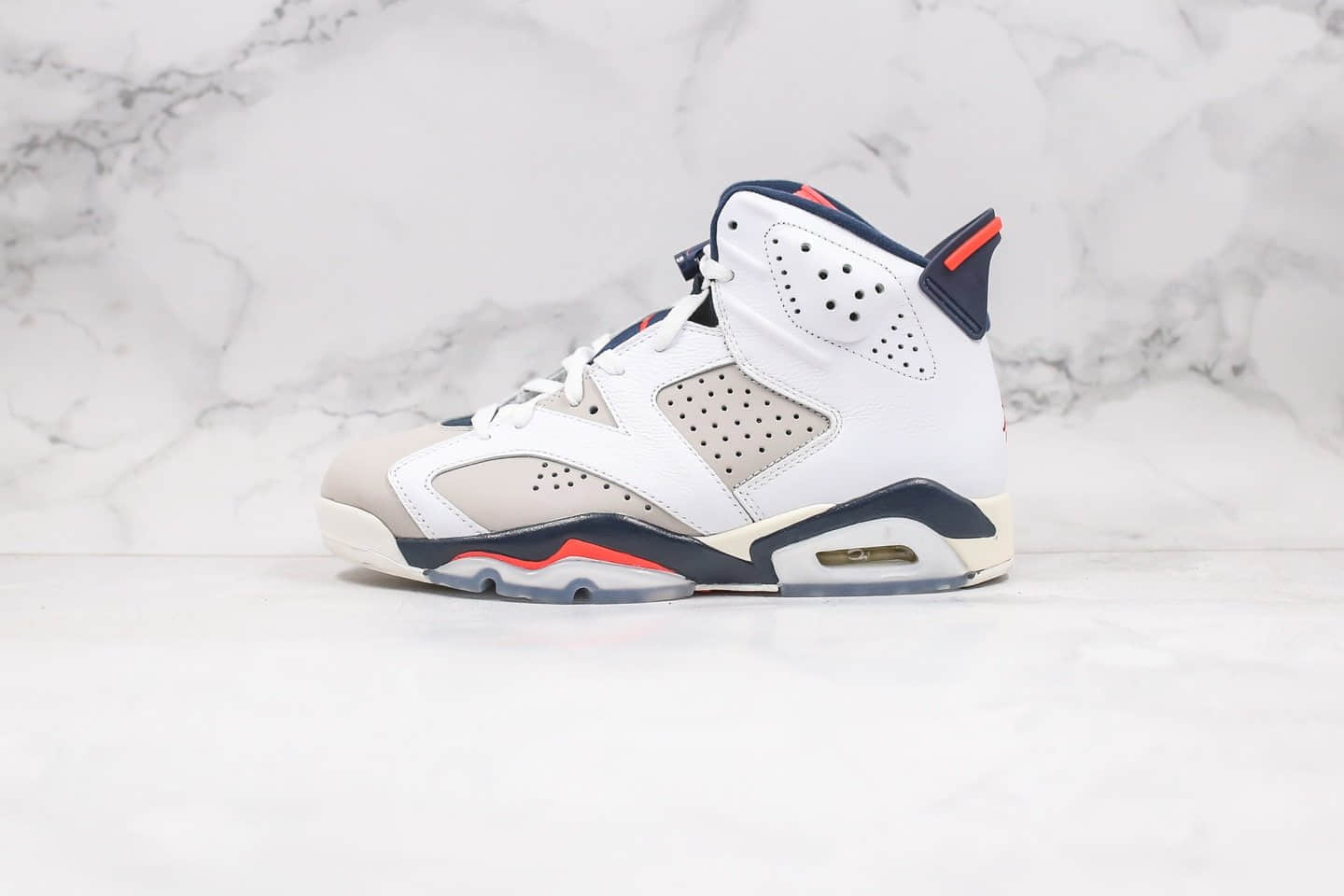 乔丹Air Jordan 6 Retro纯原版本手稿灰白红配色AJ6进口头层皮料正确后跟定型 货号:384664-104
