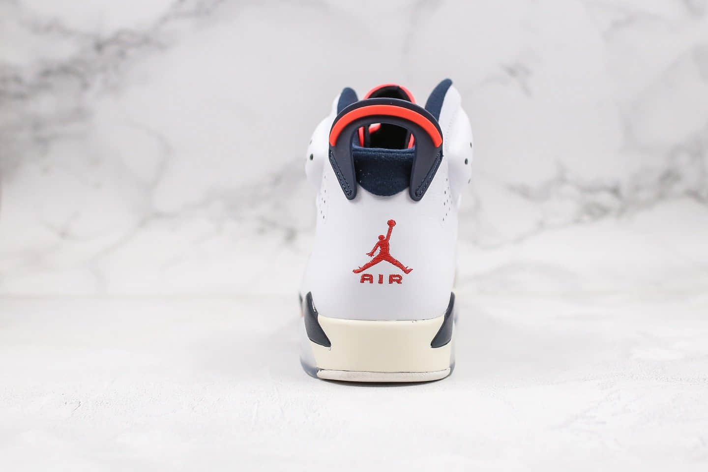 乔丹Air Jordan 6 Retro纯原版本手稿灰白红配色AJ6进口头层皮料正确后跟定型 货号:384664-104