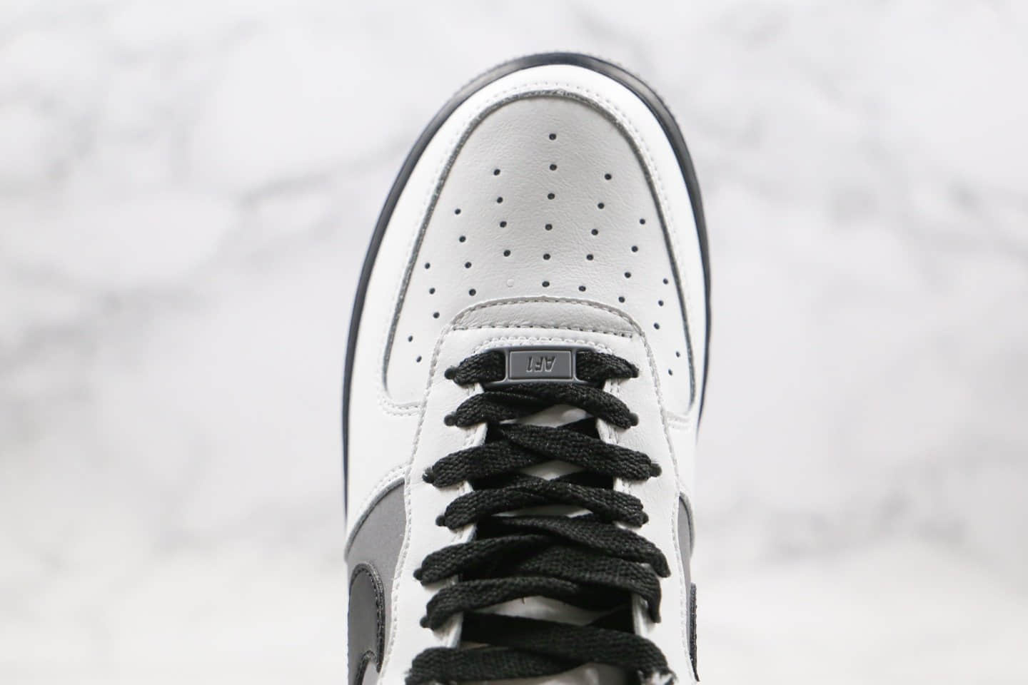 耐克Nike Air Force 1 Low x Dior纯原版本迪奥联名款低帮空军一号白黑灰色内置气垫原盒原标正确楦头纸板打造 货号:553689-609