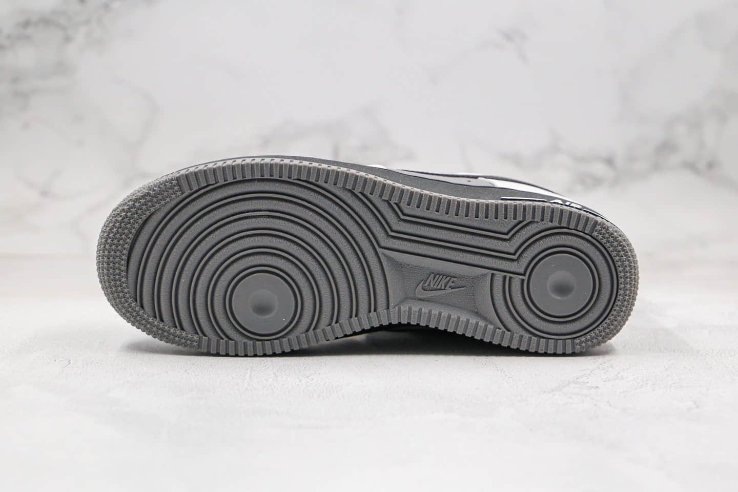 耐克Nike Air Force 1 Low x Dior纯原版本迪奥联名款低帮空军一号白黑灰色内置气垫原盒原标正确楦头纸板打造 货号:553689-609