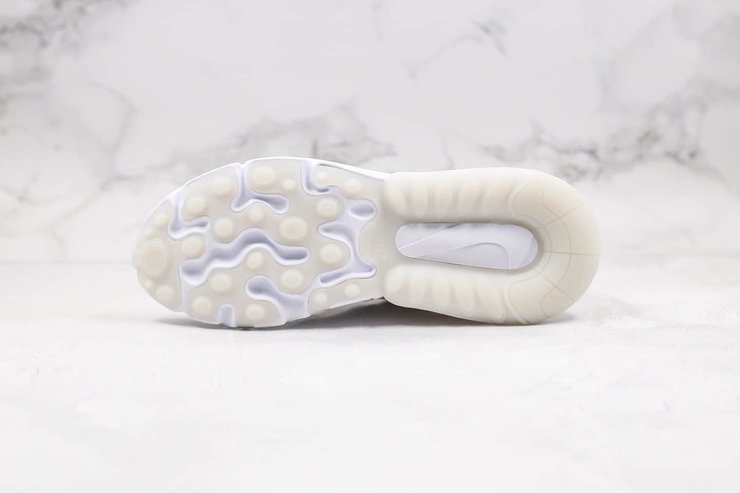 耐克NIKE AIR MAX 270 React气垫鞋Max270纯原版本灰粉色马卡糖果配色真小潘气垫加持正确鞋面材质 货号:CI3899-500