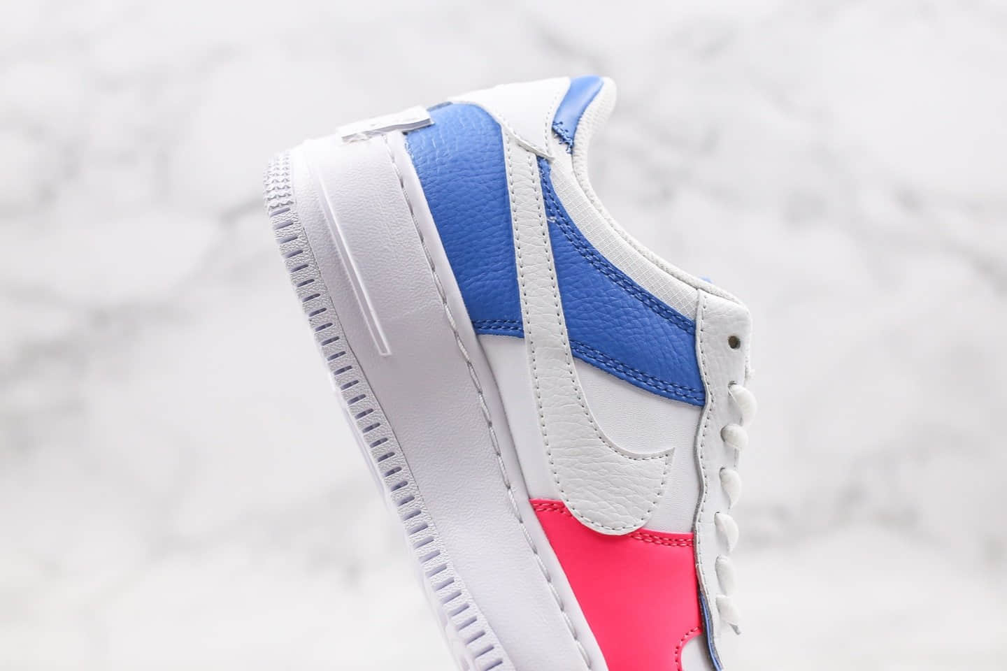 耐克Nike WMNS Air Force 1 Shadow纯原版本低帮空军一号马卡龙蓝粉色正确EVA发泡中底原材料鞋面材质 货号：CU3012-111