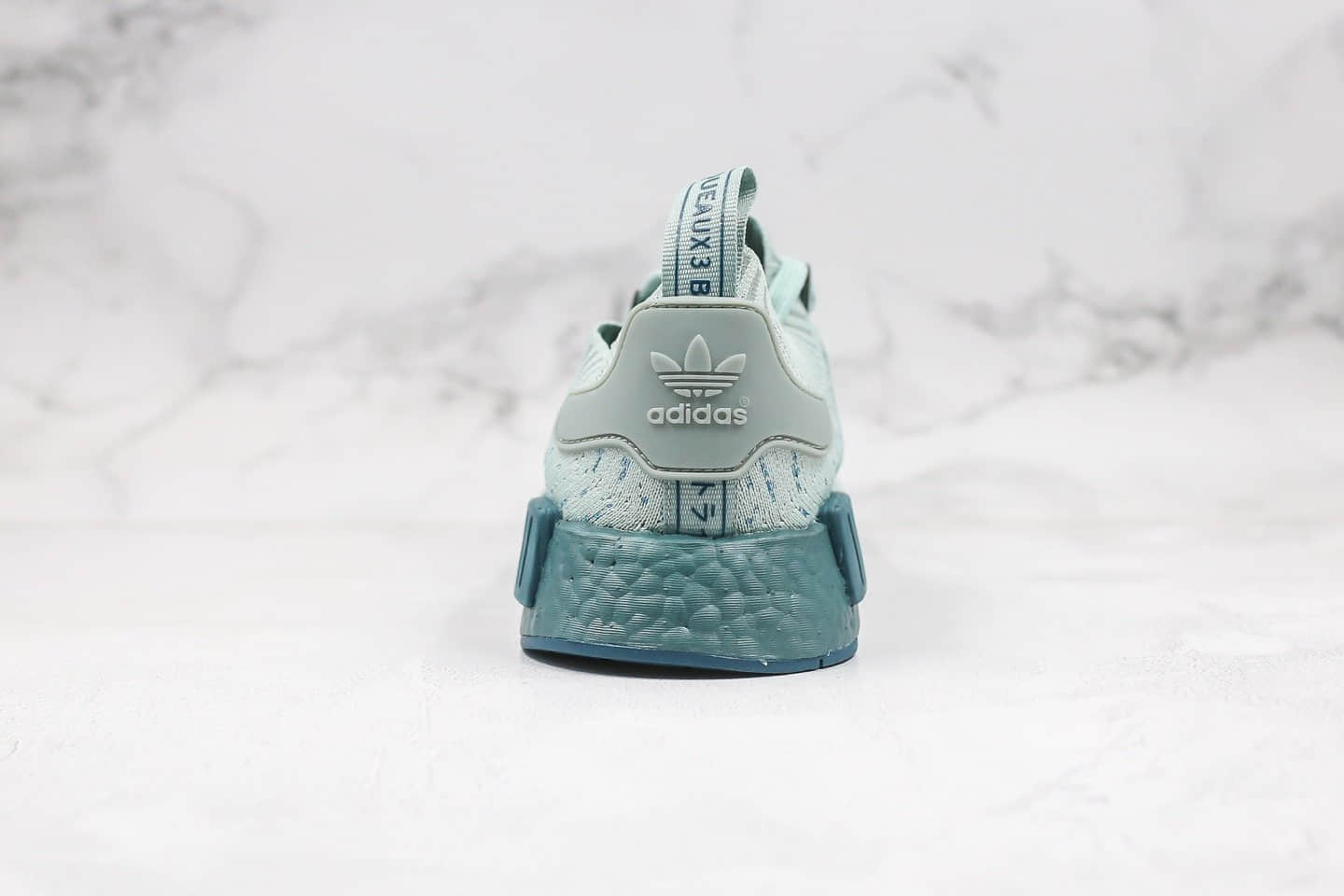 阿迪达斯adidas NMD R1 Primeknit Tactile Green纯原版本爆米花跑鞋NMD R1水晶蓝绿配色区别市面通货版本 货号:CG3601