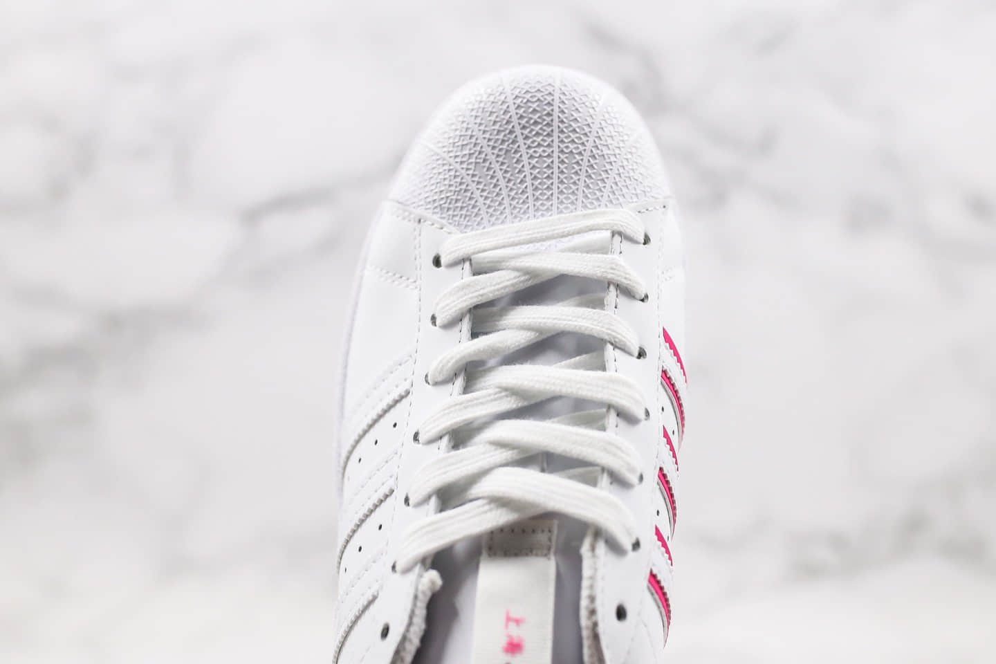 阿迪达斯Adidas Originals Superstar纯原版本三叶草贝壳头50周年6D上海限定白黑粉配色原盒原标 货号:FW2818