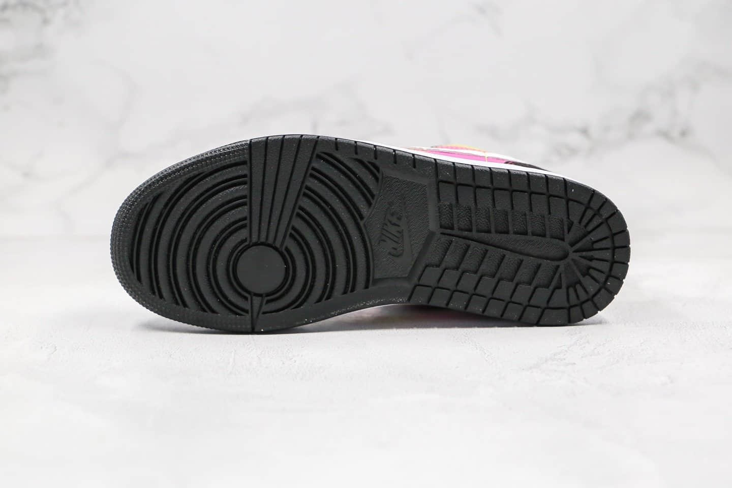 乔丹Air Jordan 1 Low纯原版本低帮AJ1黑芥末黄配色正确头层皮革鞋面原厂后跟定型 货号:CW5564-001