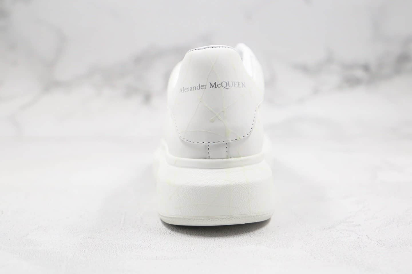 亚历山大Alexander McQueen sole sneakers纯原版本麦昆手绘夜光小白鞋原盒配件齐全正确丝绸牛皮鞋面