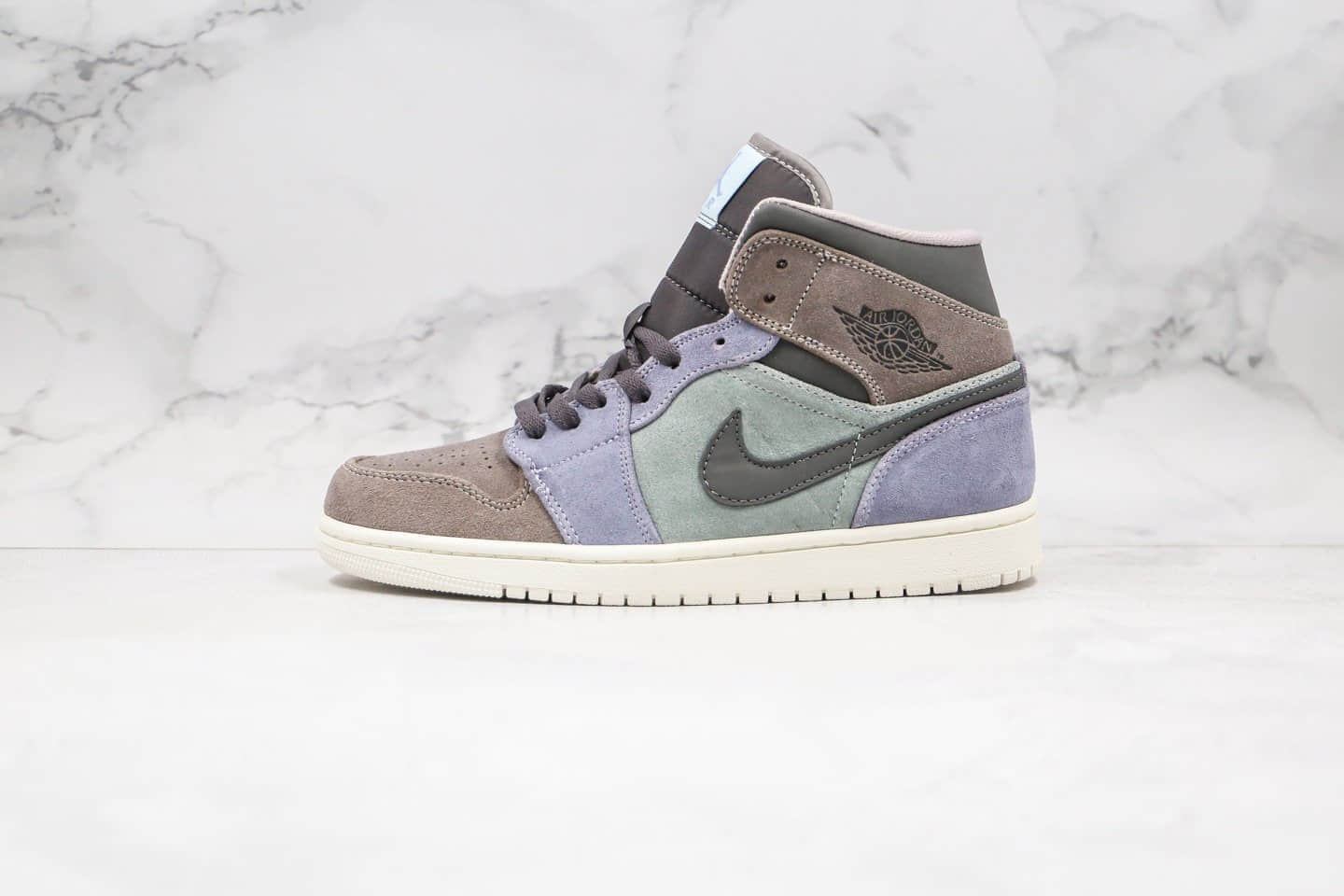 乔丹Air Jordan 1 Mid纯原版本中帮AJ1魔芋紫色灰棕紫色内置气垫原档案数据开发 货号:852542-203