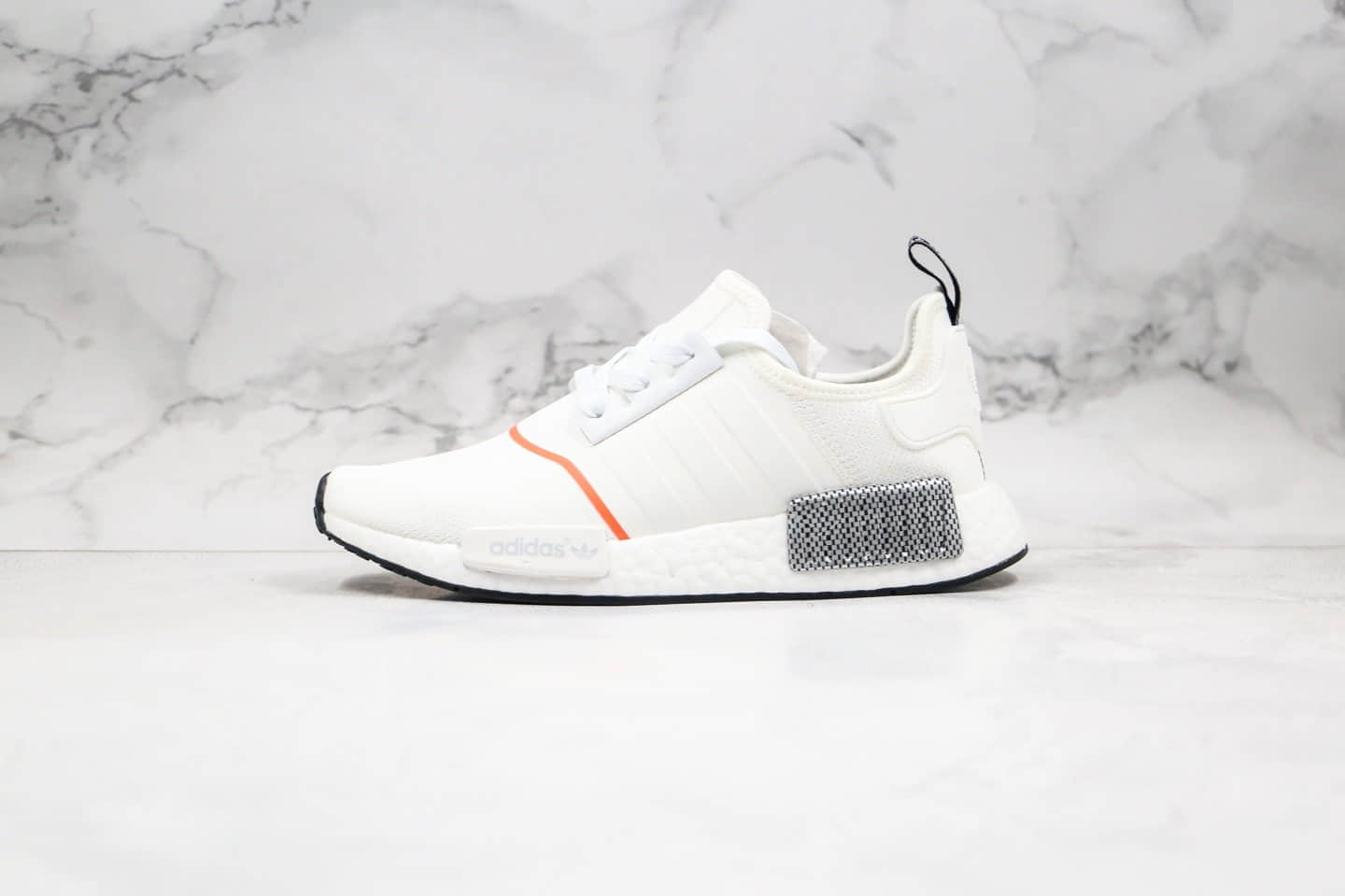 阿迪达斯adidas NMD R1纯原版本爆米花跑鞋NMD白灰橙色原盒原标原楦头纸板打造 货号:EE5086