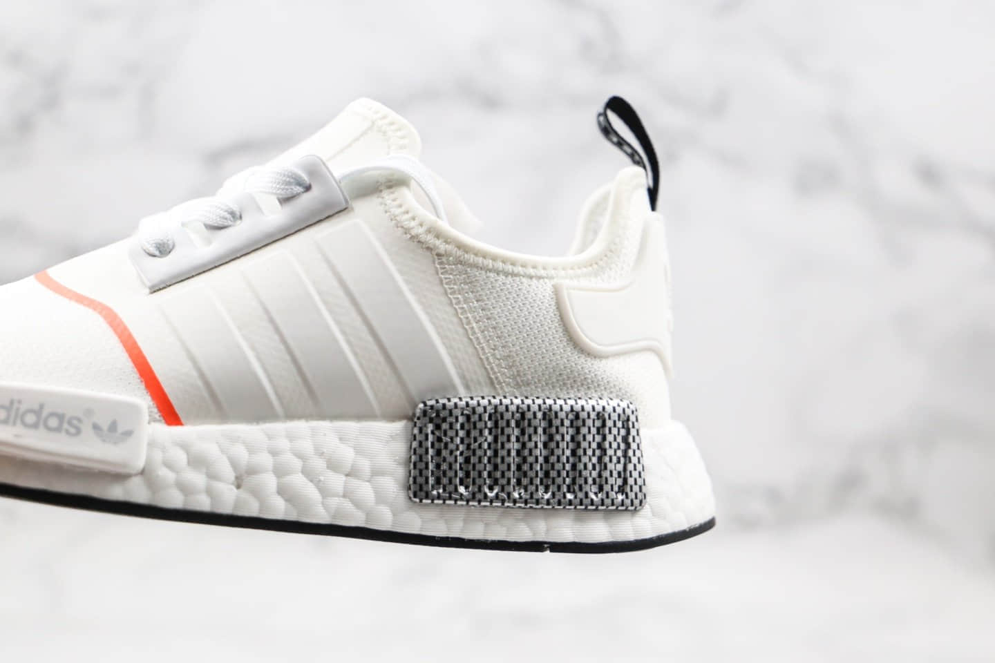阿迪达斯adidas NMD R1纯原版本爆米花跑鞋NMD白灰橙色原盒原标原楦头纸板打造 货号:EE5086