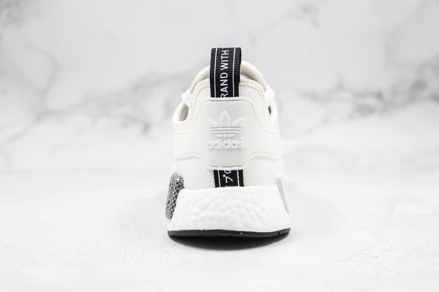 阿迪达斯adidas NMD R1纯原版本爆米花跑鞋NMD白灰橙色原盒原标原楦头纸板打造 货号:EE5086