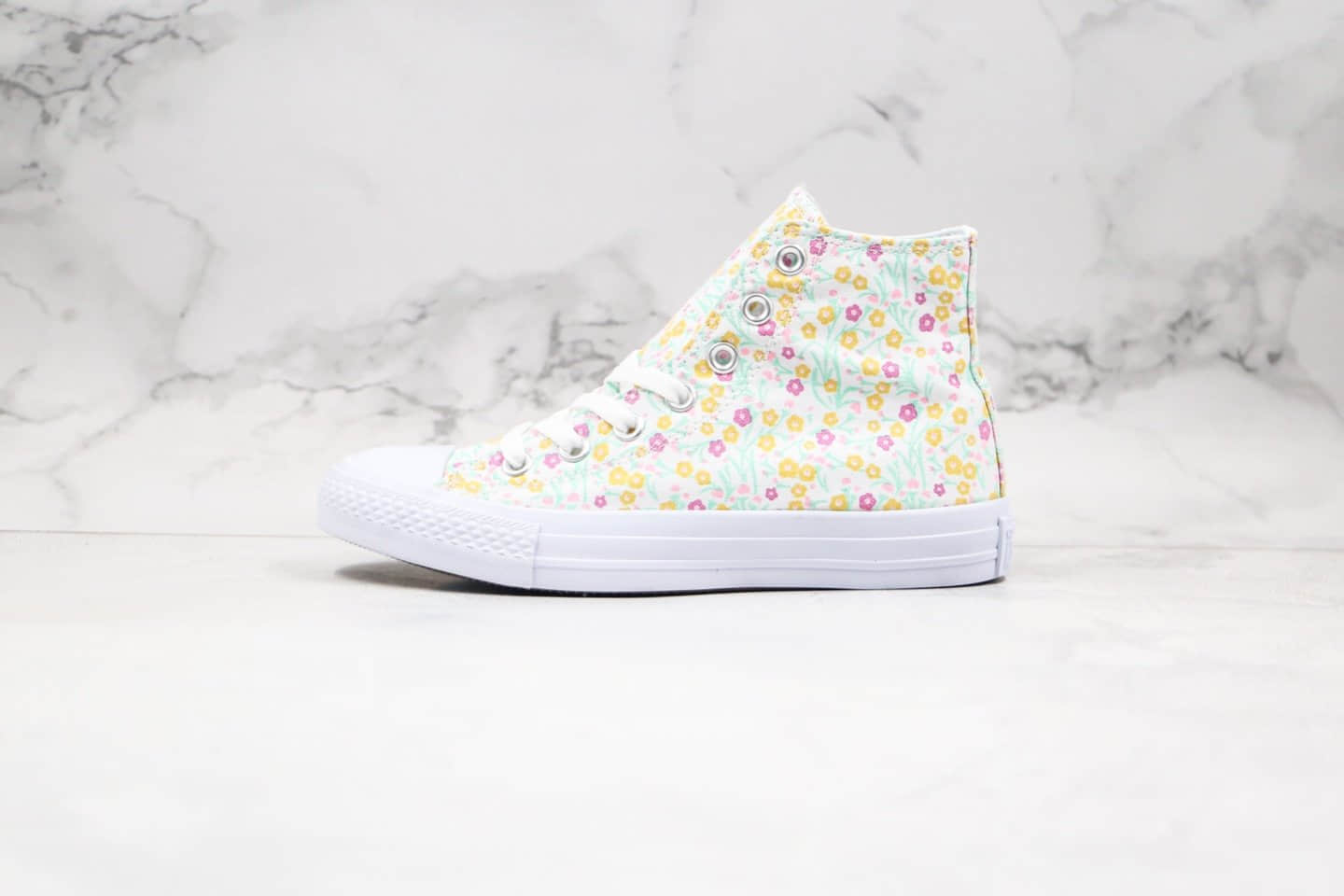 匡威Converse Chuck Taylor All Star公司级版本高帮帆布鞋小碎花彩色原盒原标正确双围条硫化大底 货号:666875C
