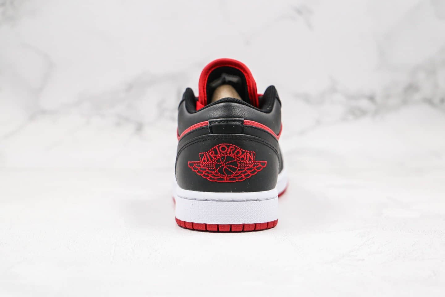 乔丹Air Jordan 1 Low纯原版本低帮AJ1黑红禁穿正确LOGO刺绣原盒原标 货号：553558-610
