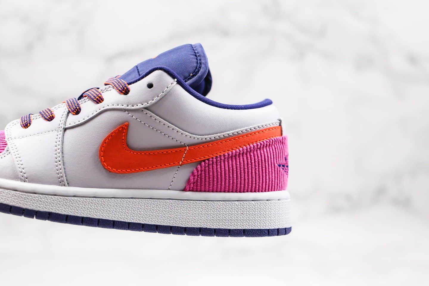 乔丹Air Jordan 1 Low GS Pink Corduroy纯原版本低帮AJ1白粉橙紫色拼接灯芯绒女神配色内置气垫原楦头纸板打造 货号：554723-502
