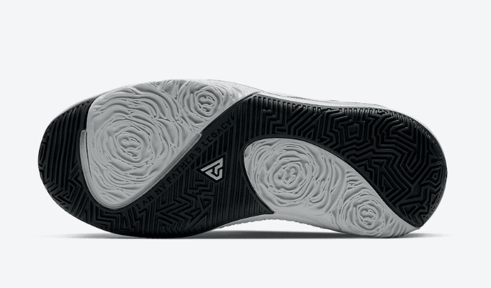 实战党别错过!字母哥Nike Zoom Freak 1新配色将于5月2日发售! 货号:BQ5633-050