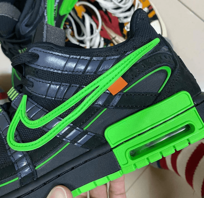 OW x Nike Air Rubber Dunk黑绿配色实物图曝光!浓郁解构风! 货号:CU6015-001
