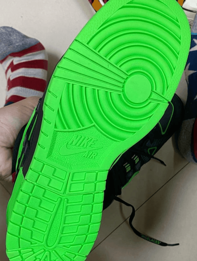 OW x Nike Air Rubber Dunk黑绿配色实物图曝光!浓郁解构风! 货号:CU6015-001