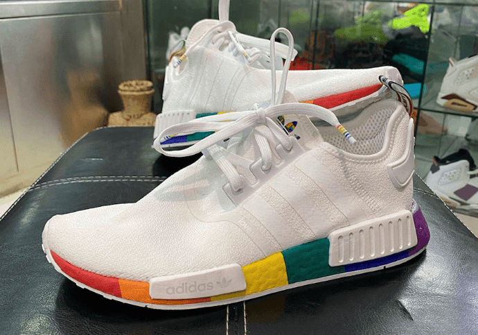 彩虹中底!adidas NMD R1 Pride实物图曝光! 货号:FY9024