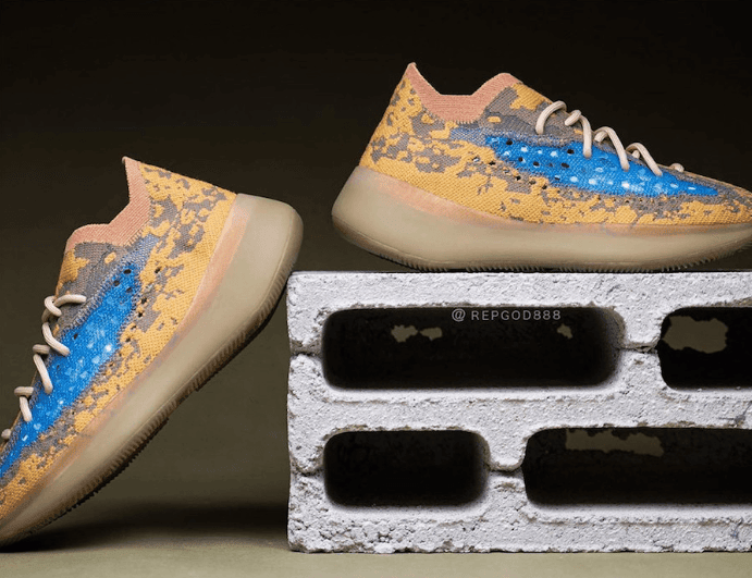 Yeezy Boost 380 “Blue Oat”释出最新实物图!还有满天星版本!