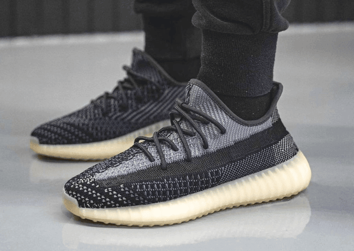 Yeezy Boost 350 V2 “Asriel”上脚图首度曝光！耐脏耐看！