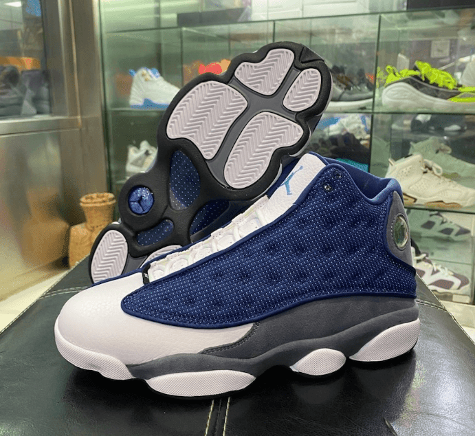 AJ13“ Flint”最新实物图曝光!下月月底发售! 货号:414571-404