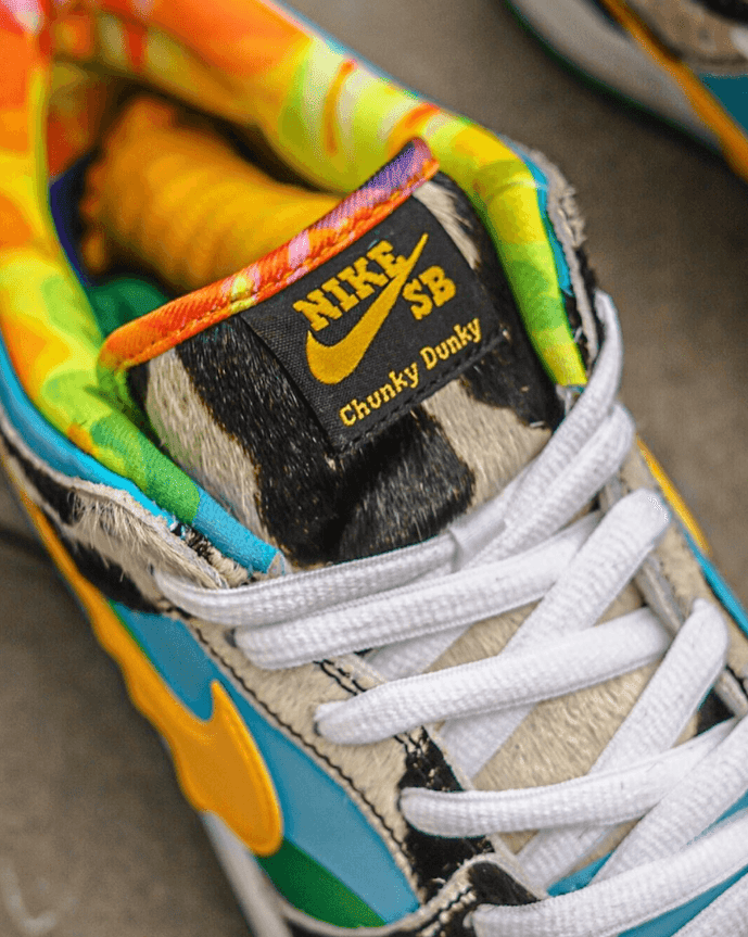 牛奶冰淇淋装扮!Ben&Jerry's x Nike SB Dunk Low最新实物图曝光! 货号:CU3244-100
