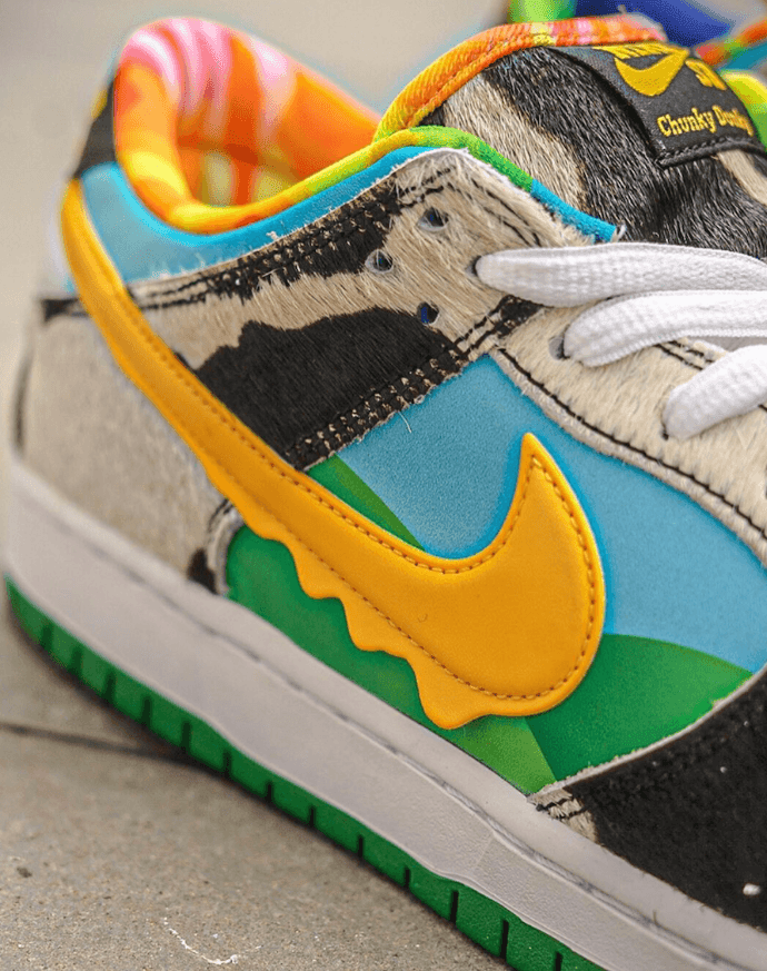 牛奶冰淇淋装扮!Ben&Jerry's x Nike SB Dunk Low最新实物图曝光! 货号:CU3244-100