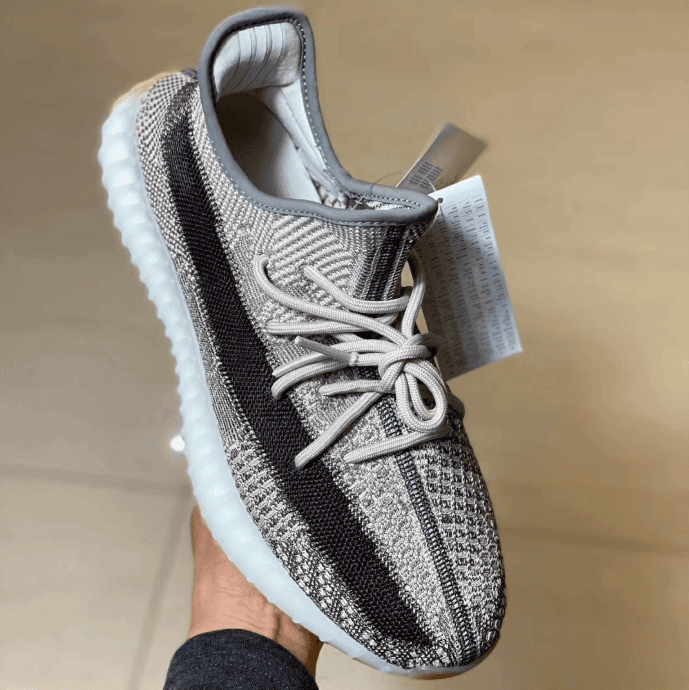 Yeezy 350 V2 “Zyon”最新实物图曝光!耐脏耐看! 货号:FZ1267