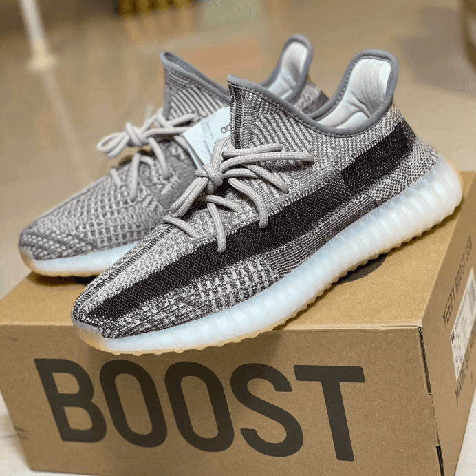 Yeezy 350 V2 “Zyon”最新实物图曝光!耐脏耐看! 货号:FZ1267