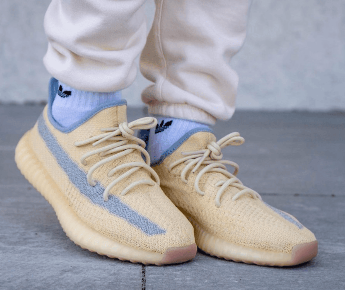 侧透满天星!上脚超清新!Yeezy 350 V2 “Linen”将于4月18日发售! 货号:FY5158
