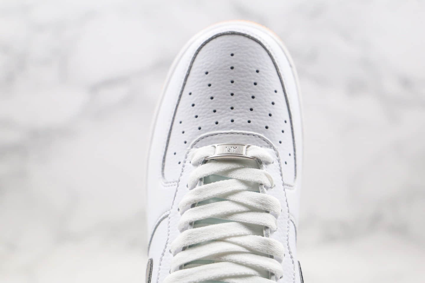 耐克Nike WMNS Air Force 1'07纯原版本低帮空军一号白灰黄色灰钩内置气垫原厂黑盒 货号:CJ8836-100