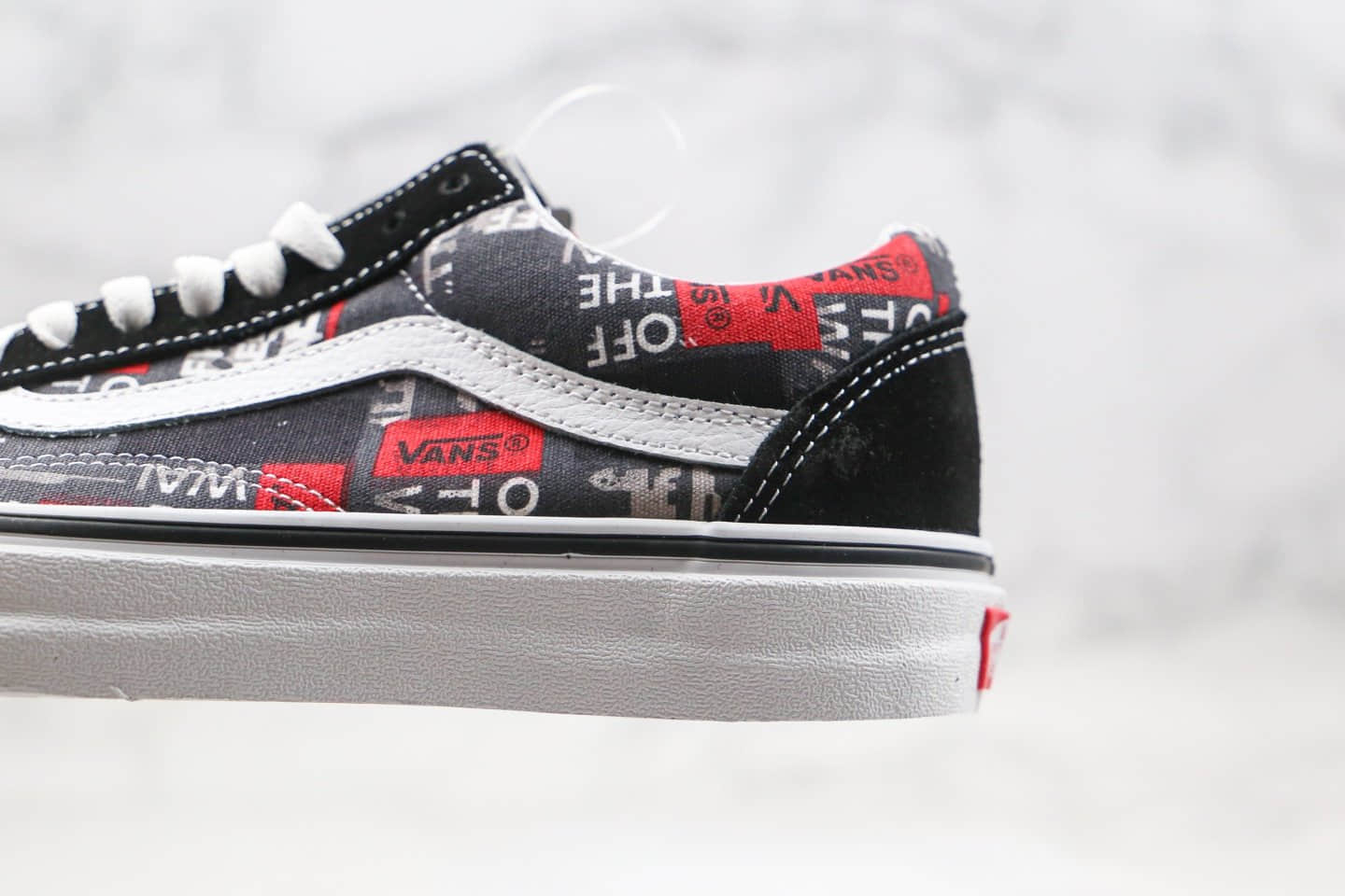 万斯VANS OLD SKOOL公司级版本低帮硫化板鞋印花涂鸦王子来犯原盒原标原厂硫化大底 货号:VN0A4U3BWZ4