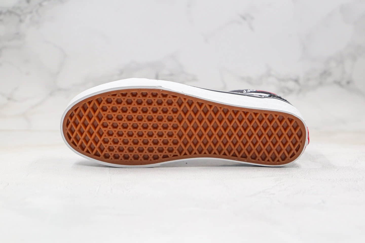 万斯VANS OLD SKOOL公司级版本低帮硫化板鞋印花涂鸦王子来犯原盒原标原厂硫化大底 货号:VN0A4U3BWZ4