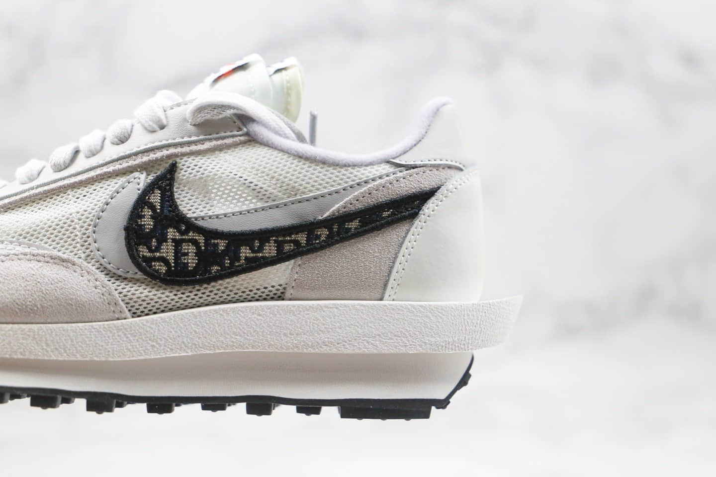 耐克Sacai x Dior x Nike LVD Waffle Daybreak公司级版本迪奥联名华夫跑鞋灰黑色原材打造区别市面通货 货号：CN8898-002