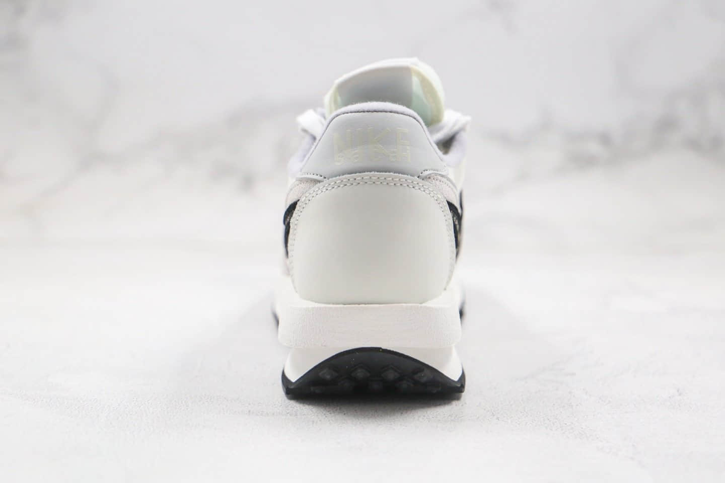 耐克Sacai x Dior x Nike LVD Waffle Daybreak公司级版本迪奥联名华夫跑鞋灰黑色原材打造区别市面通货 货号：CN8898-002