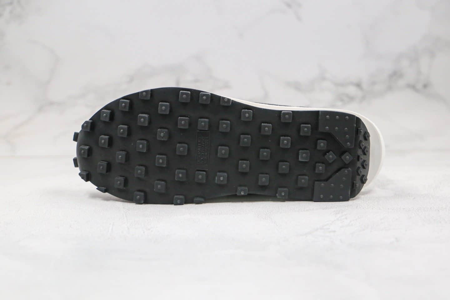 耐克Sacai x Dior x Nike LVD Waffle Daybreak公司级版本迪奥联名华夫跑鞋灰黑色原材打造区别市面通货 货号：CN8898-002