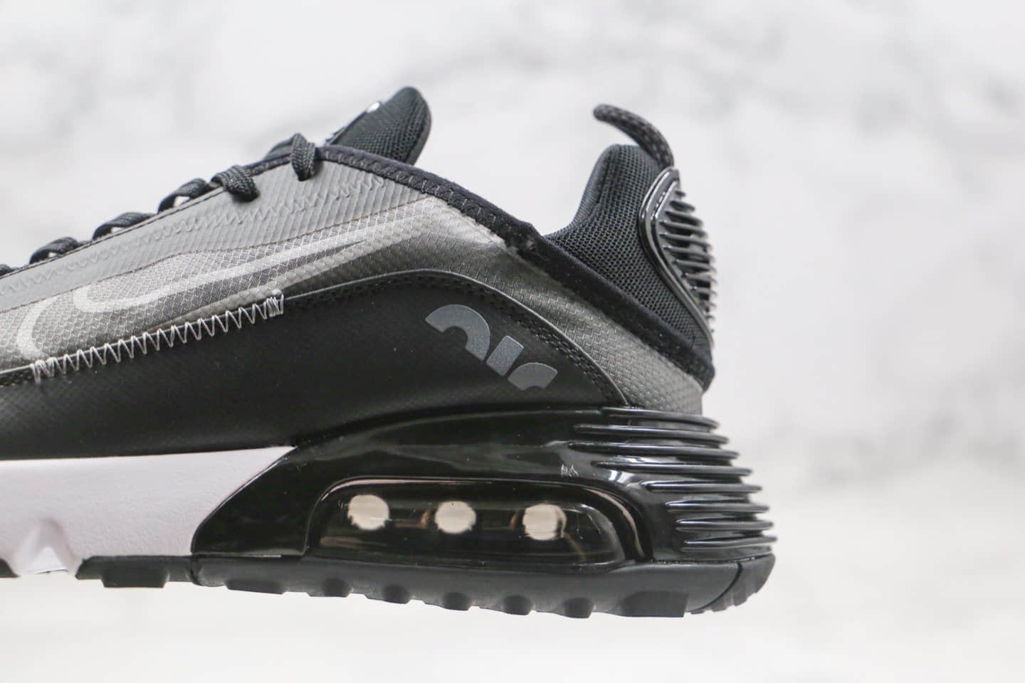 耐克Nike Air Max 2090纯原版本太空大气垫黑灰色内置真实气垫原盒原标 货号:CW7306-001