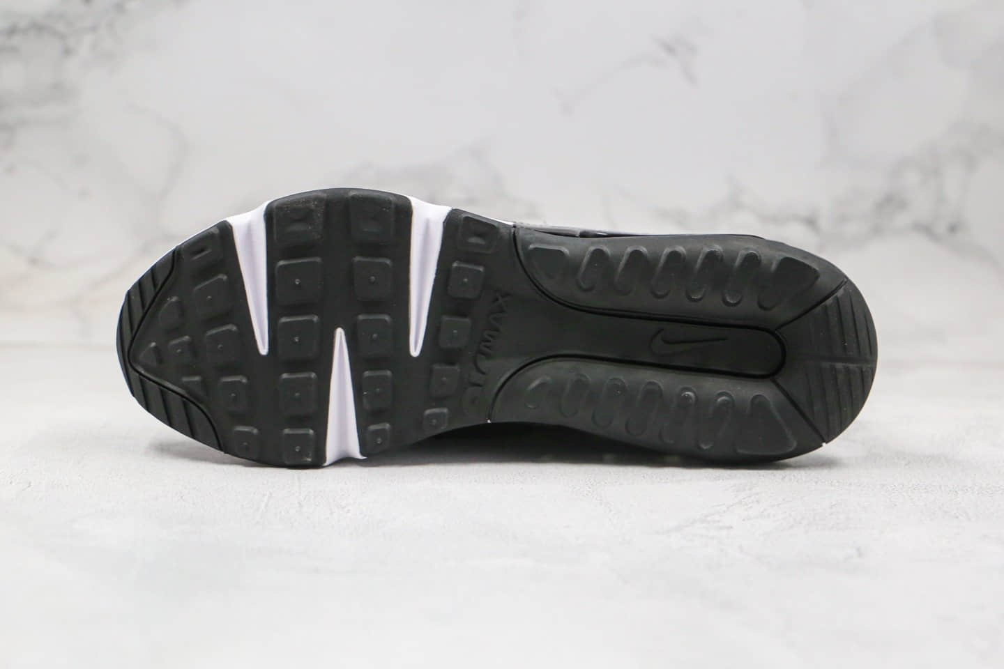 耐克Nike Air Max 2090纯原版本太空大气垫黑灰色内置真实气垫原盒原标 货号:CW7306-001