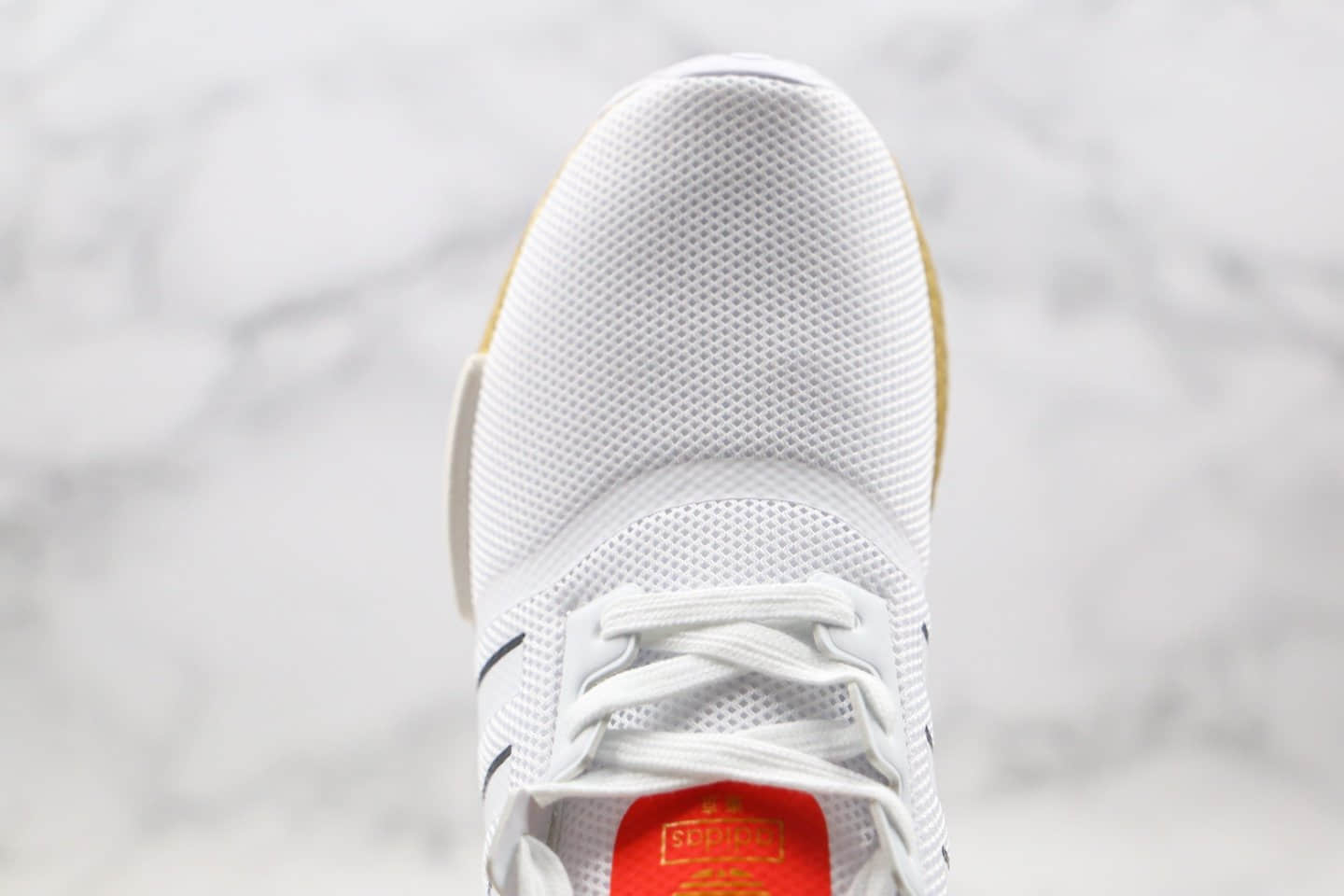 阿迪达斯Adidas Nmd R1纯原版本爆米花跑鞋白黑金色日本东京限定原盒配件原楦头纸板打造 货号：FY1159