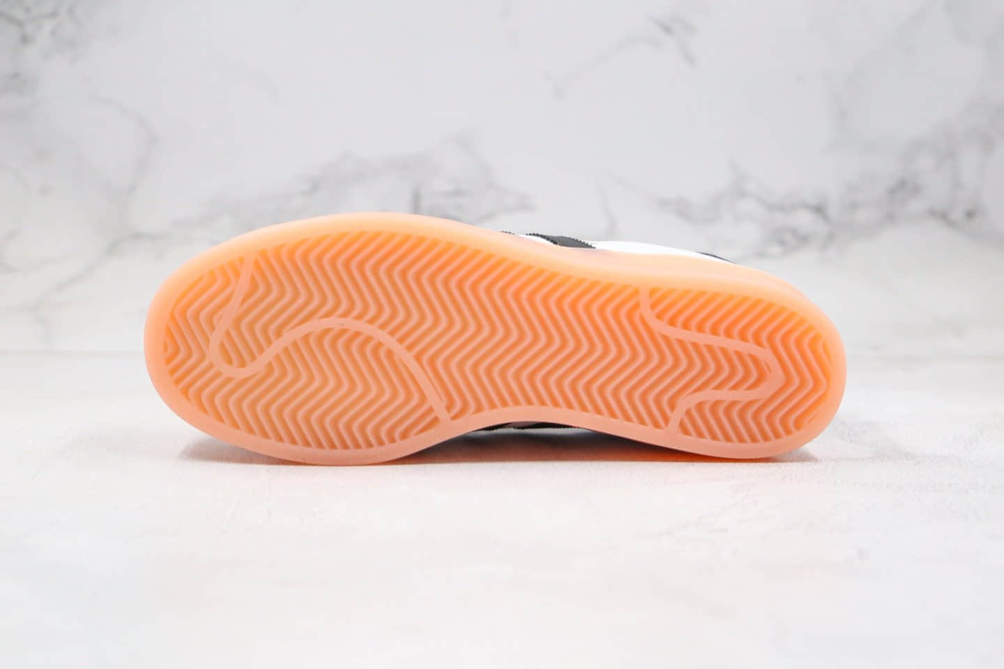 阿迪达斯adidas originals Superstar纯原版本金标贝壳头果冻底黑白粉色原楦头纸板打造 货号:FW3553