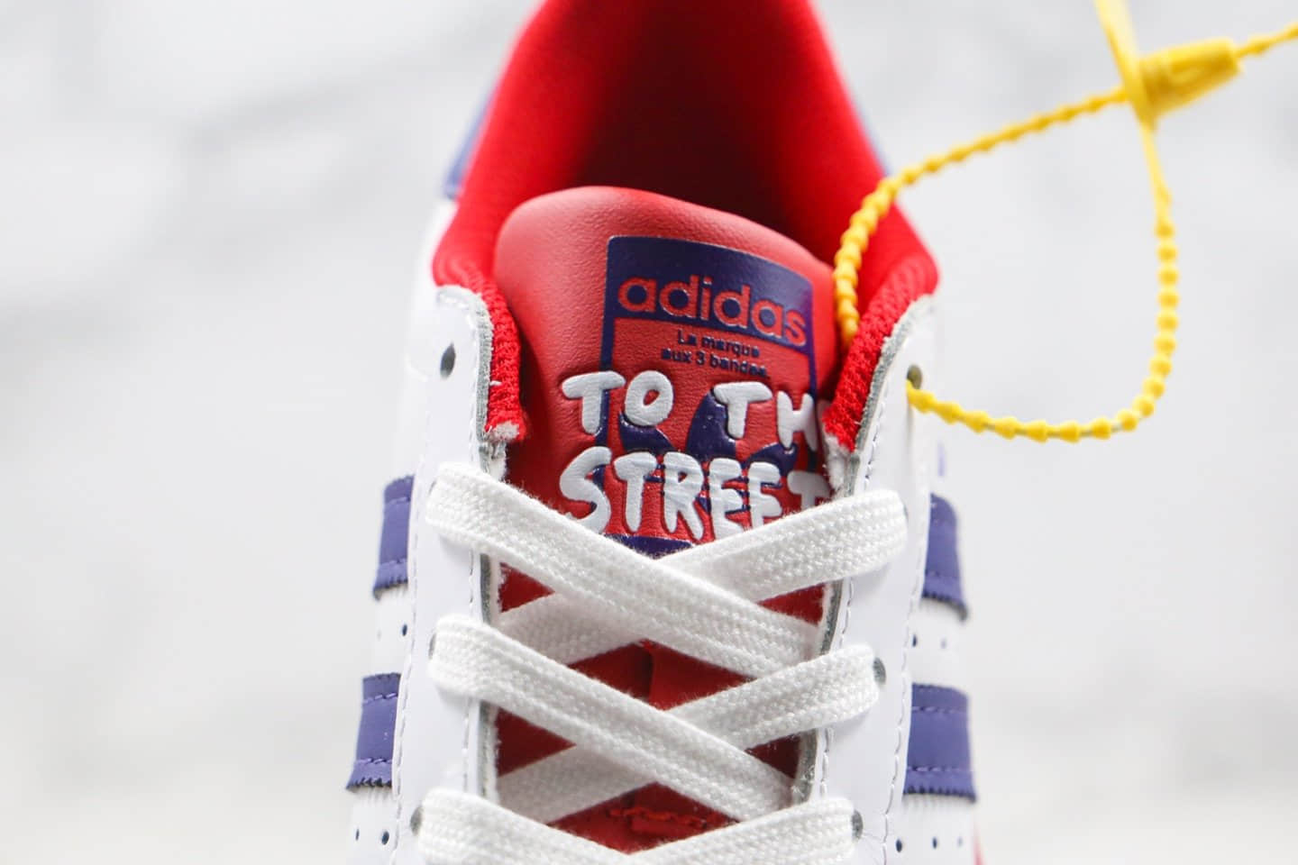 阿迪达斯Adidas Superstar纯原版本三叶草贝壳头红蓝色正确硅蓝软中底原鞋开模打造 货号:FX4189