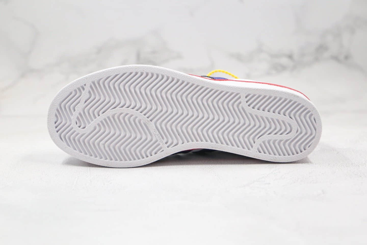 阿迪达斯Adidas Superstar纯原版本三叶草贝壳头红蓝色正确硅蓝软中底原鞋开模打造 货号:FX4189