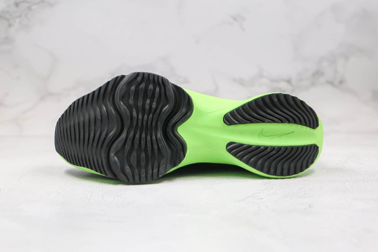 耐克Nike Air Zoom Alphafly NEXT%「破纪录」纯原版本马拉松气垫慢跑鞋黑绿色内置碳板气垫支持高强度长跑 货号:CZ1514-400