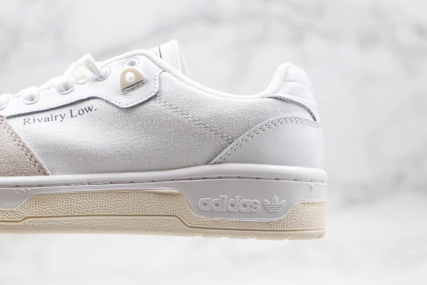 阿迪达斯Adidas Rivalry Low纯原版本三叶草低帮帆布白红色原鞋开模一比一打造 货号:EF6418