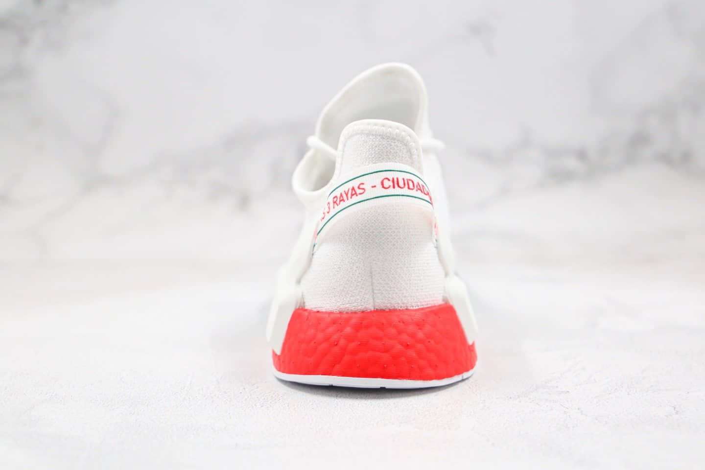 阿迪达斯Adidas NMD_R1 V2 Boost纯原版本爆米花跑鞋NMD二代白红绿色原厂爆米花鞋底区别市面通货版本 货号:FY1160